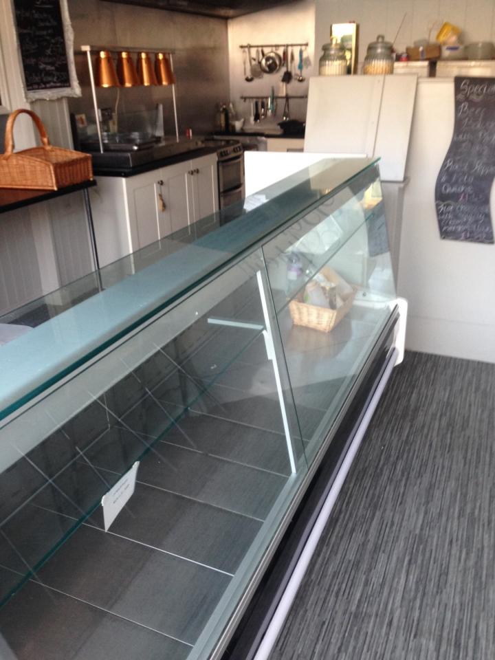 Deli fridge /serve over. Large approx 2m quick sale required Second